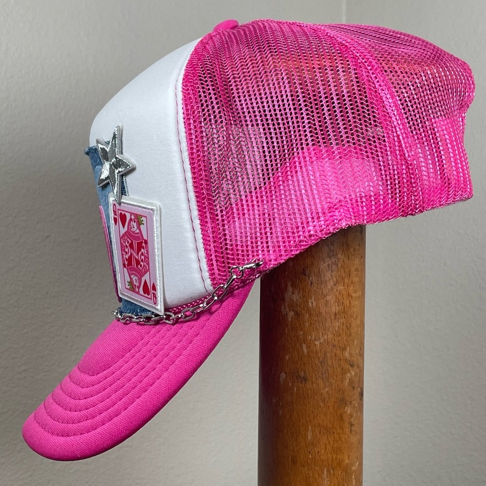 NEW Queen of Hearts Trucker Hat Denim Pink Sequins Hearts Silver Stars & Chain - Picture 6 of 9